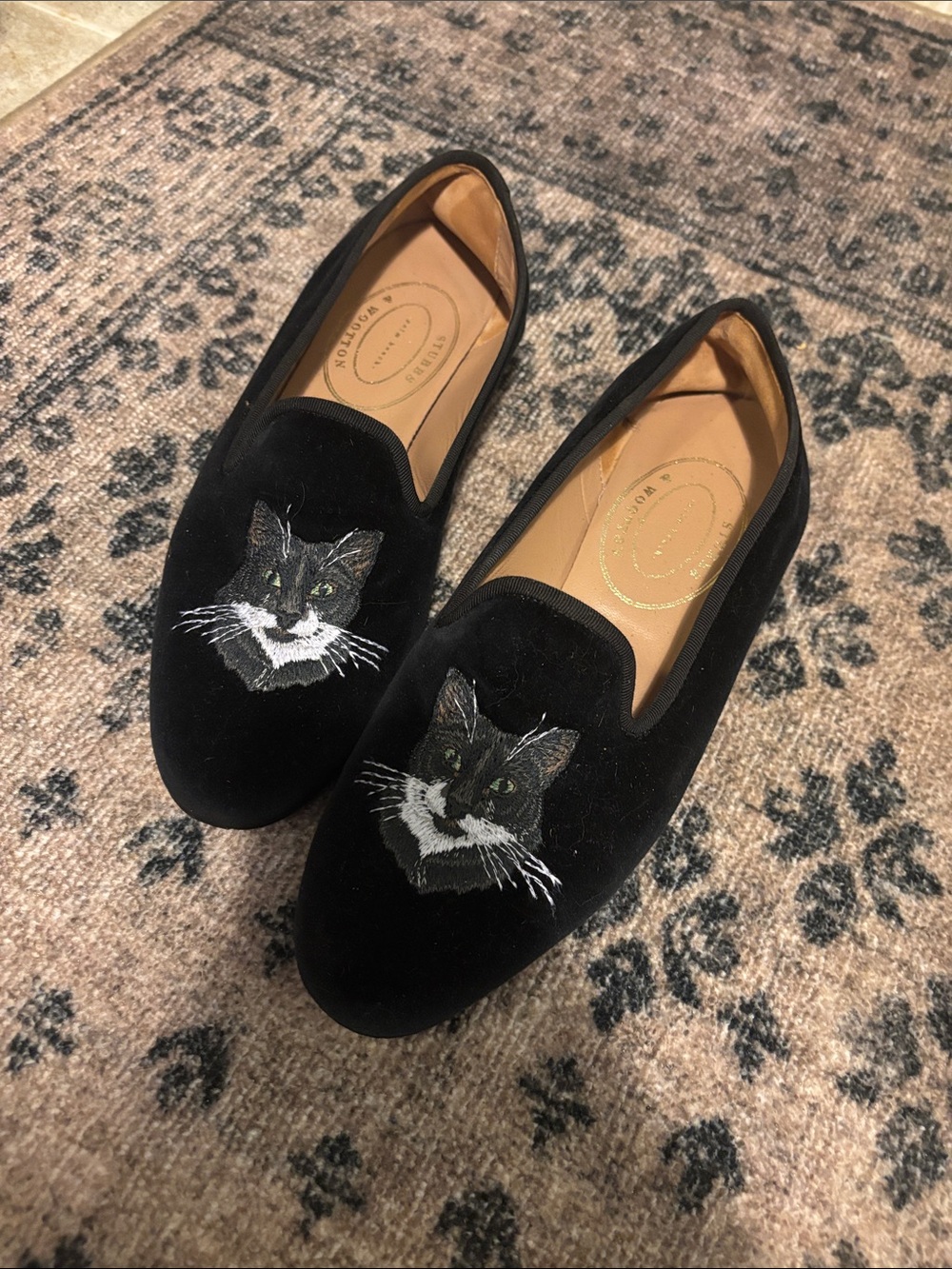 Stubbs & Wootton Black Velvet Cat Embroidered Slipper Loafers